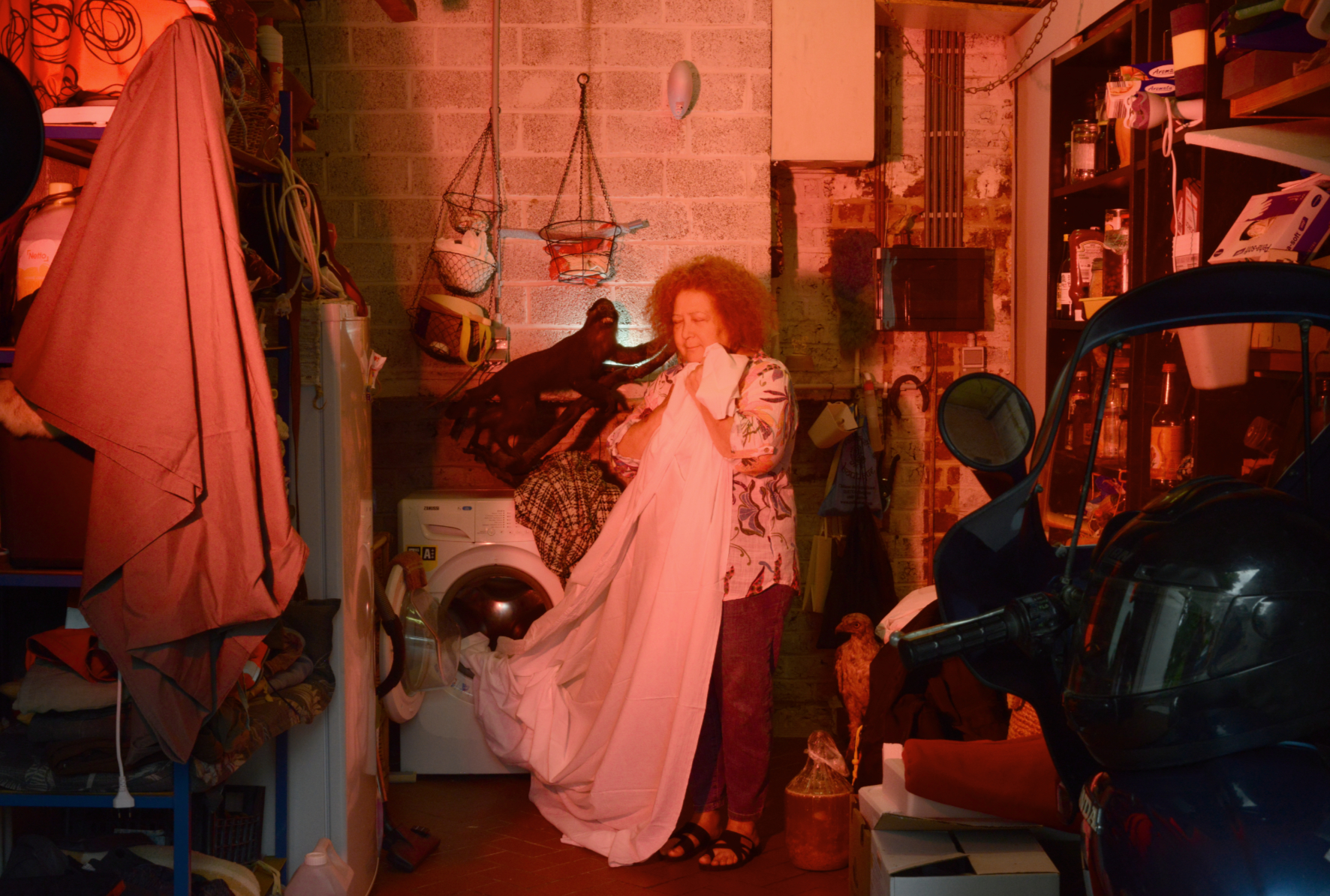 Arnaud Théval Partie de chasse, diorama inversé n°9 (2025) Université de Liège.