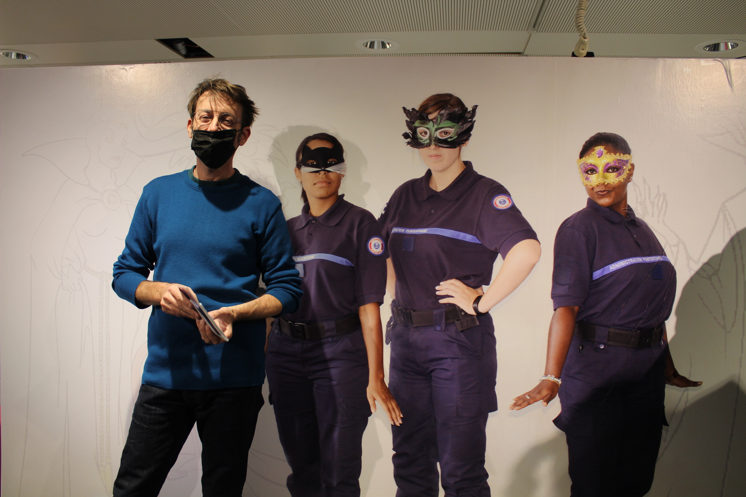 Arnaud Théval Se frayer un chemin entre (2021) exposition Dedans-dehors, Cité des arts de Chambéry